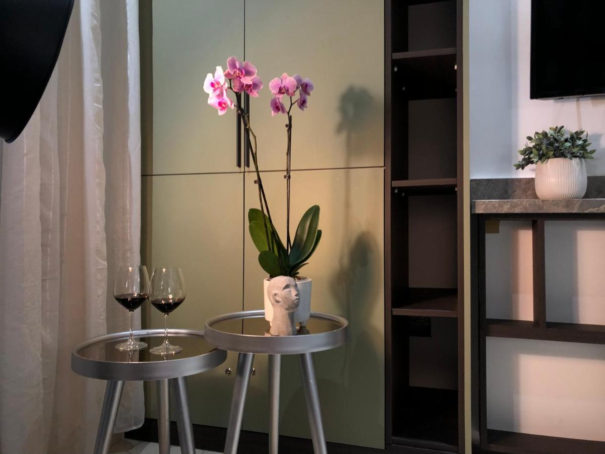 Urban Stay Tirana Deluxe Eksteriør billede
